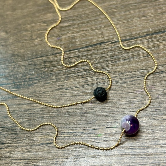 Gold Tone Iron Chain Lava Rock And Amethyst Diffuser Necklace - Picture 2 of 4